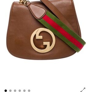 Gucci Tan Leather Shoulder Bag with Gold Logo